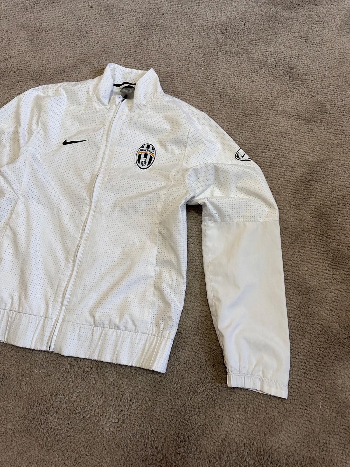 Nike Nike Juventus 2013/14 Football Soccer Track Jacket Sz S Size US S / EU 44-46 / 1 - 4 Thumbnail