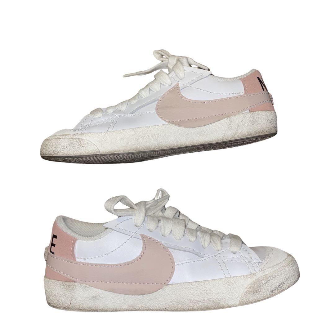 Nike Women Blazer Low 77 Jumbo White Pink Sneaker Size 9 Athletic Size US 9 / IT 39 - 1 Thumbnail