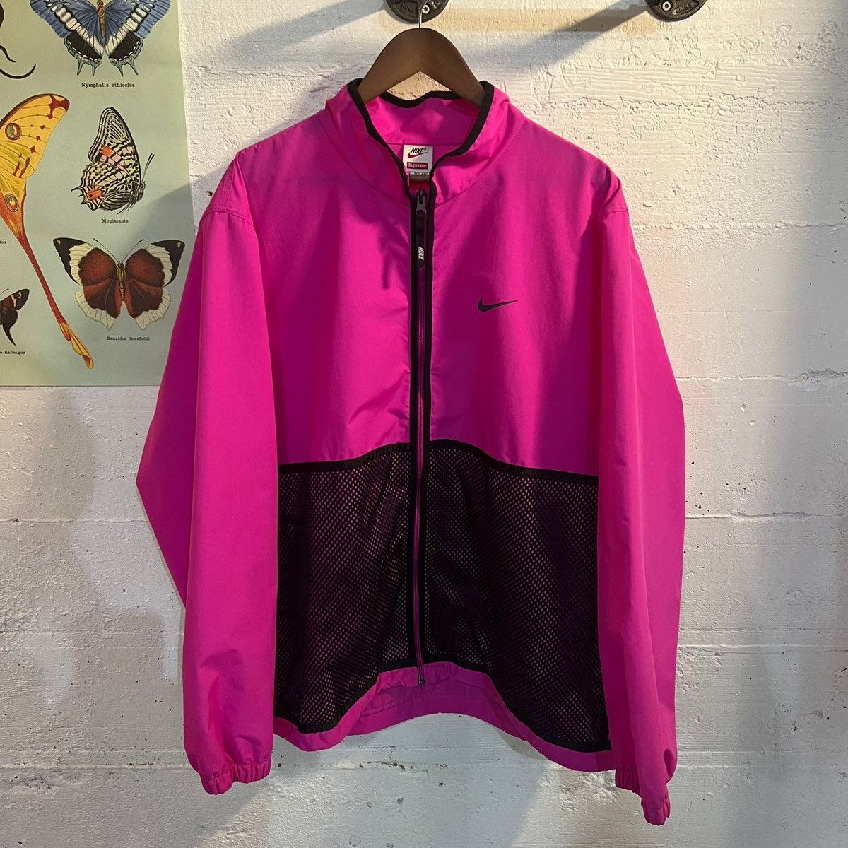 Supreme x Nike Trail Running Jacket (FW17) - Size XXL - Pink