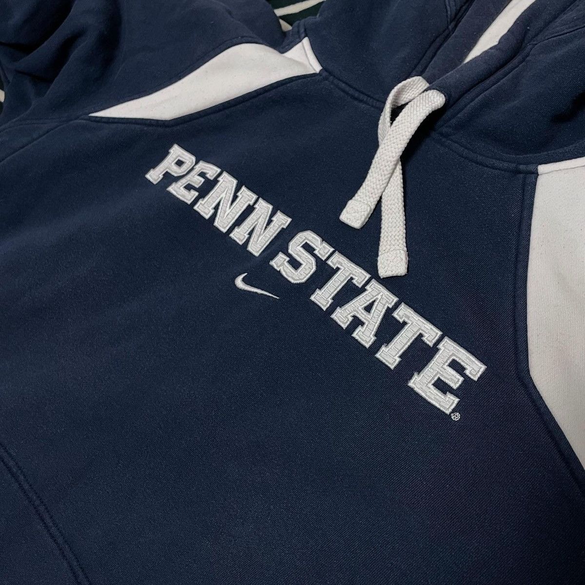 Nike Nike Centre Swoosh Penn State Hoodie 00s Size US M / EU 48-50 / 2 - 4 Thumbnail