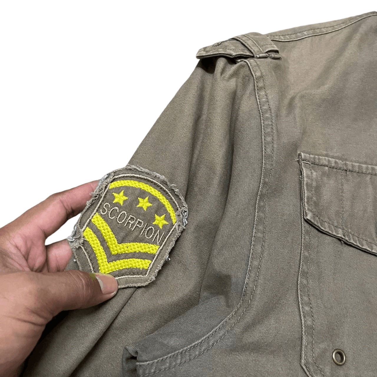 Vintage Vintage Refined Us Military Scorpion Field Jacket Size US L / EU 52-54 / 3 - 5 Thumbnail