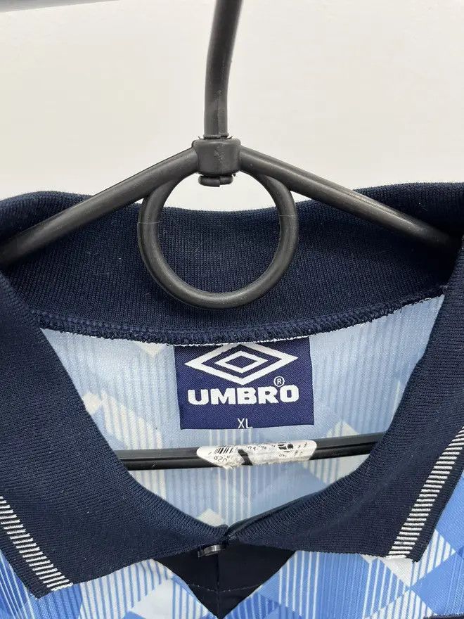 Umbro Vintage Umbro England Number 3 Soccer Jersey Size US XL / EU 56 / 4 - 5 Thumbnail