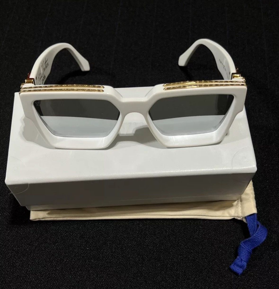 Louis Vuitton Louis Vuitton 1.1 Millionaire Sunglasses - White Acetate Size ONE SIZE - 3 Thumbnail