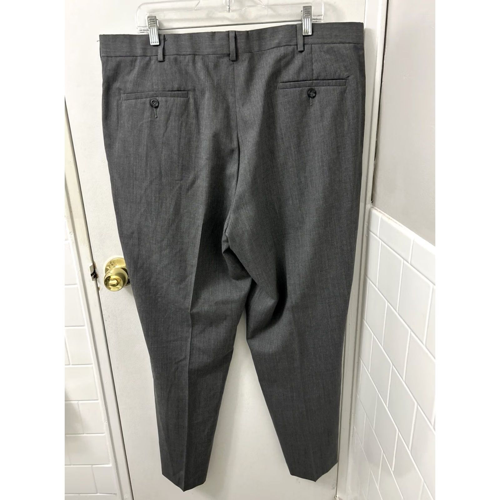 Dockers DOCKERS Dress Pants Mens 40x32 Gray Wool Blend Flat Front Relaxed Fit Dress Pants Mens 40 Gray Wool Blend Flat Front Zipper Button Pockets Size US 40 / EU 56 - 7 Thumbnail
