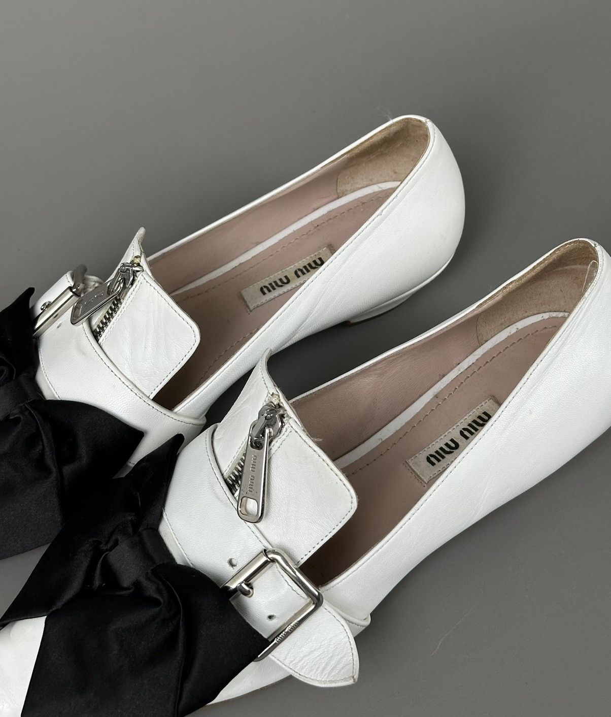 Miu Miu Miu Miu - Ballerinas Bow / Front Zipped Flats White Leather Size US 7 / IT 37 - 13 Thumbnail