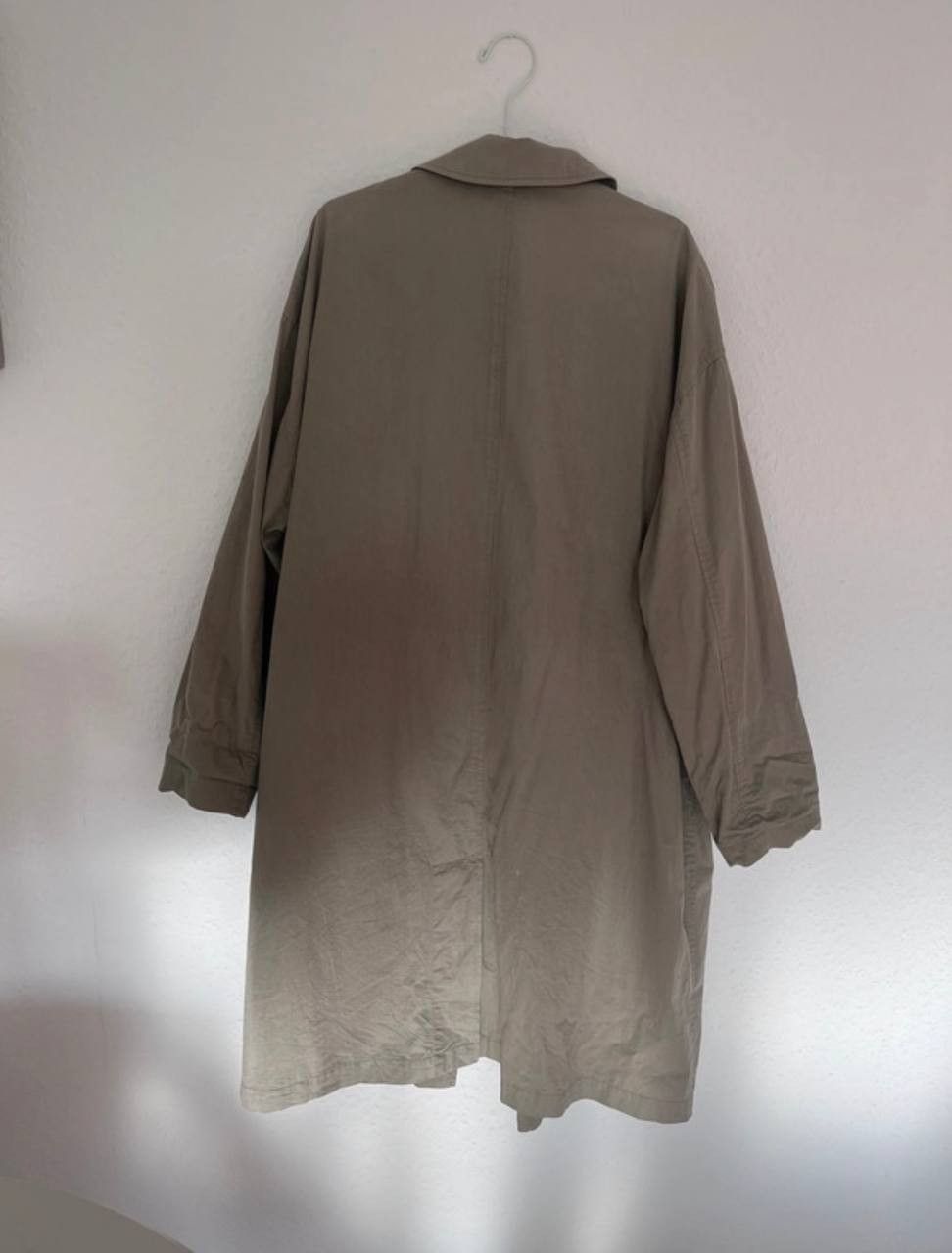 Hugo Boss Vintage oversized Hugo Boss trench coat Size US L / EU 52-54 / 3 - 4 Thumbnail