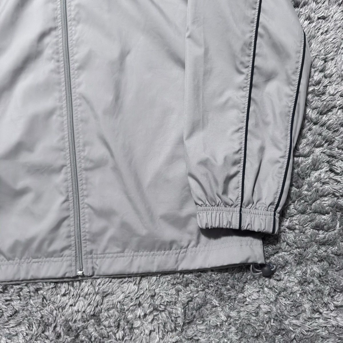 Nike × Vintage Vintage Nike Windbreaker Track Jacket Grey Swoosh 90s Y2K Size US M / EU 48-50 / 2 - 2 Thumbnail