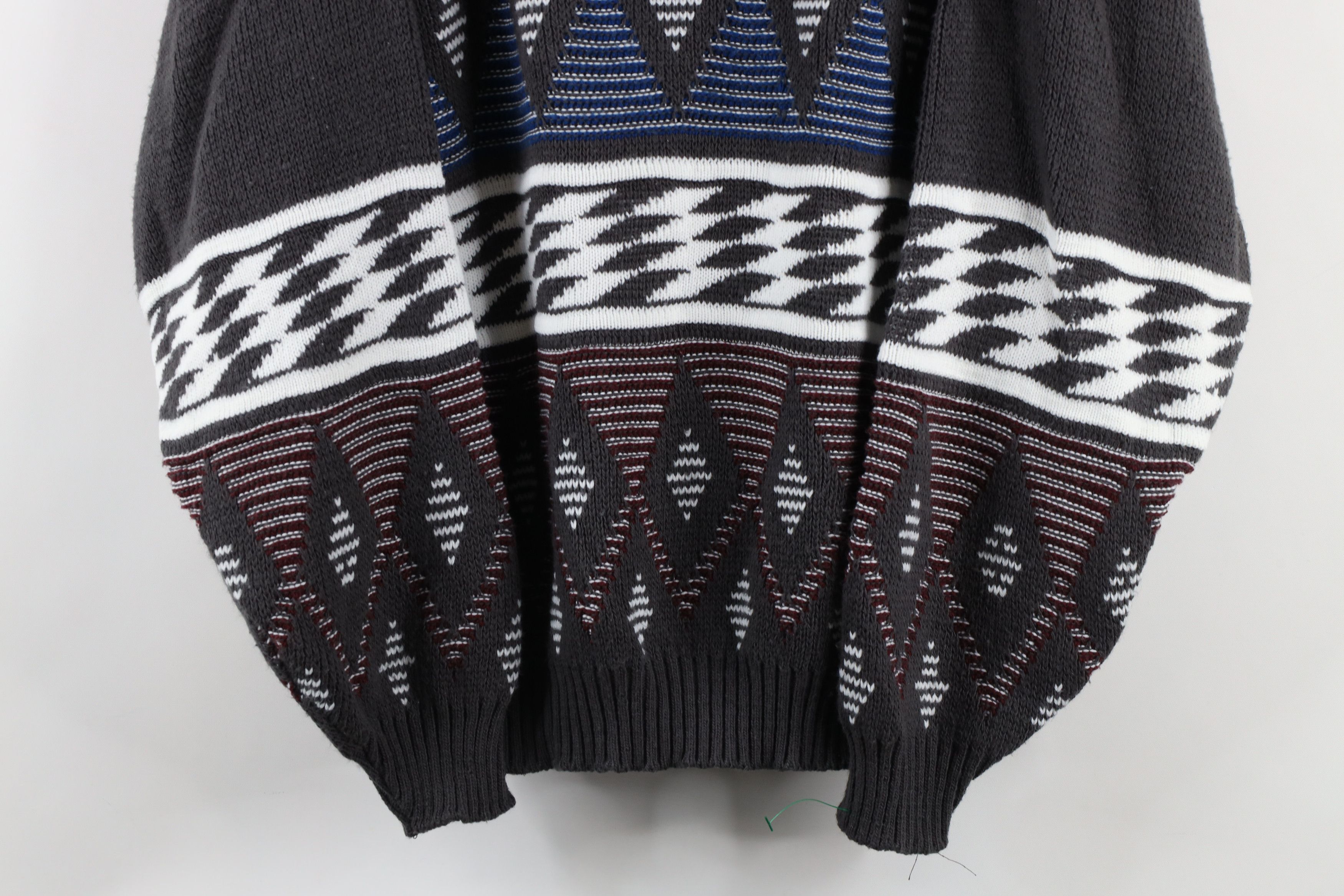 Vintage Vintage 90s Streetwear Diamond Knit Crewneck Sweater USA Size US L / EU 52-54 / 3 - 3 Thumbnail