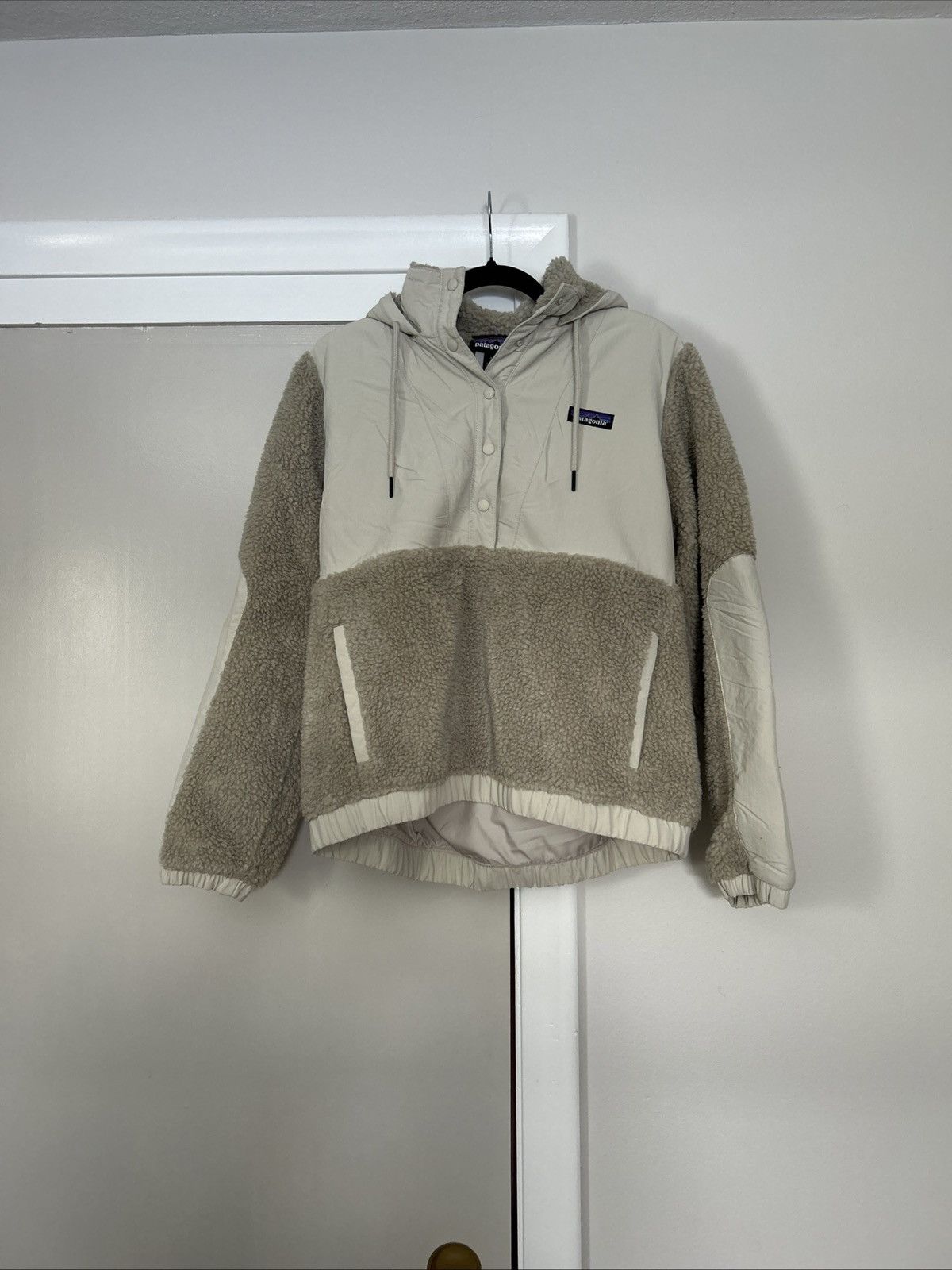 Patagonia Patagonia Retro Jacket Women’s Size S Deep Pile Size S / US 4 / IT 40 - 1 Thumbnail
