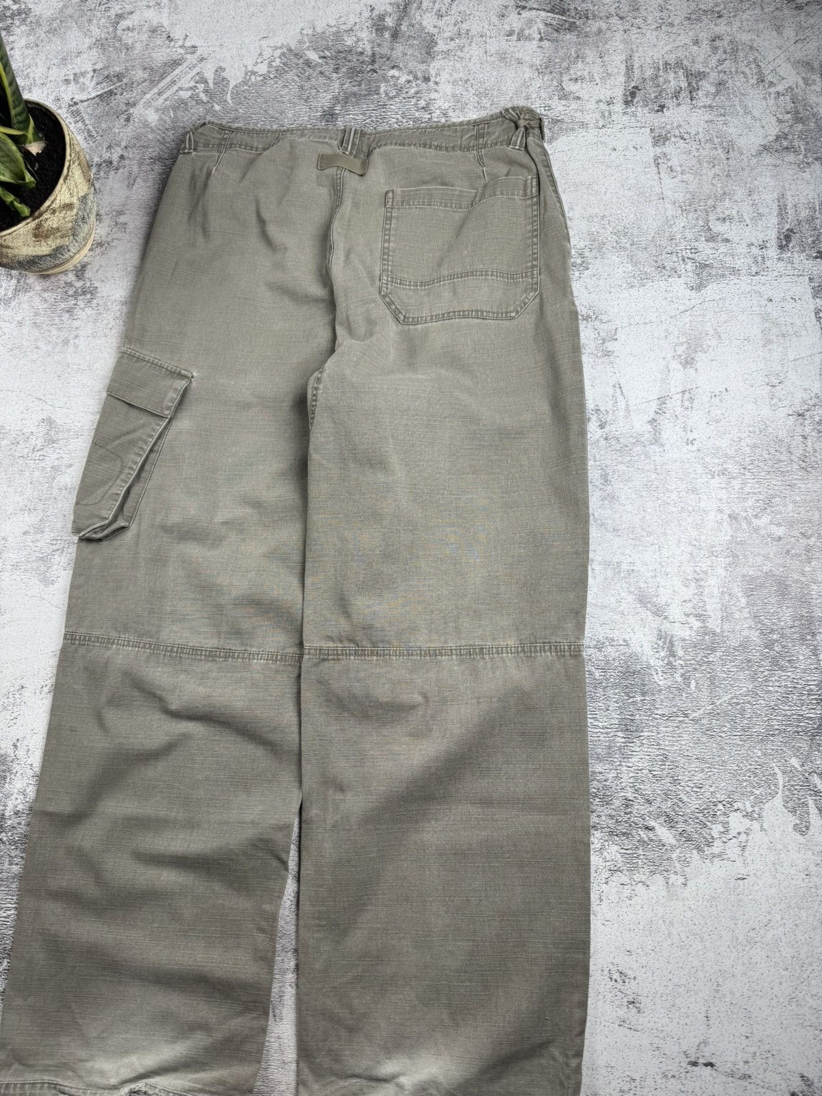 Nike Thrashed Nike 90s Distressed Japanese Y2K Vintage Cargo Jeans Pants Trousers Size US 36 / EU 52 - 16 Thumbnail
