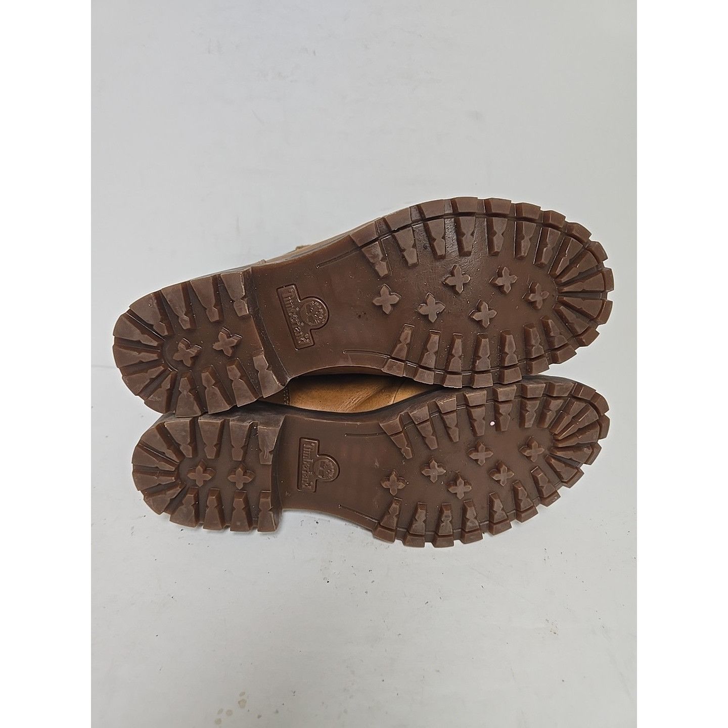 Timberland Timberland Women's A1R3G Ellendale Chukka Boot 10M Size US 10 / IT 40 - 9 Thumbnail