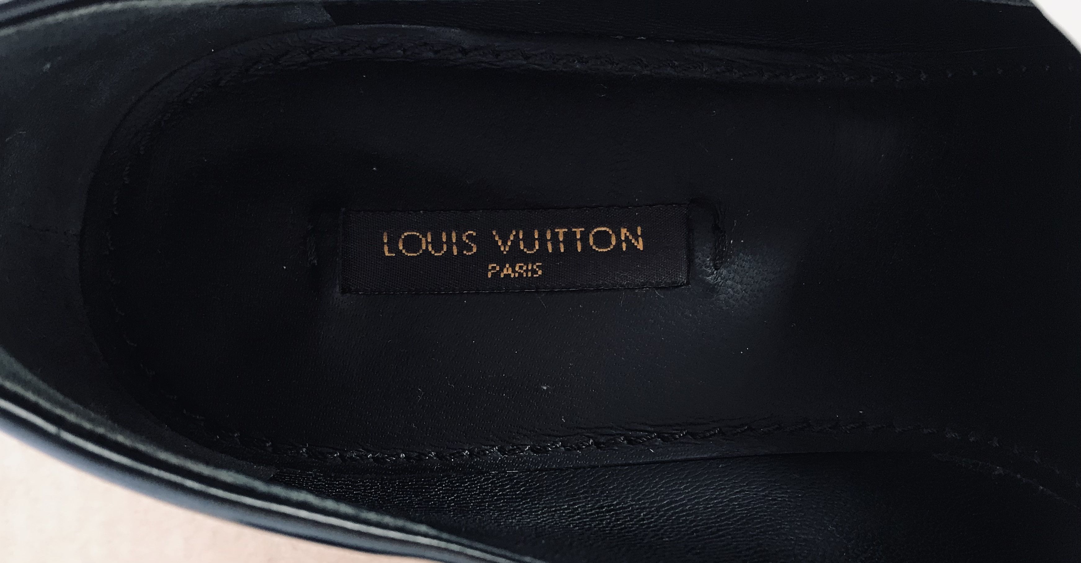 Louis Vuitton Louis Vuitton Loafers Black White Slip On Flats Leather Size US 7.5 / IT 37.5 - 13 Thumbnail