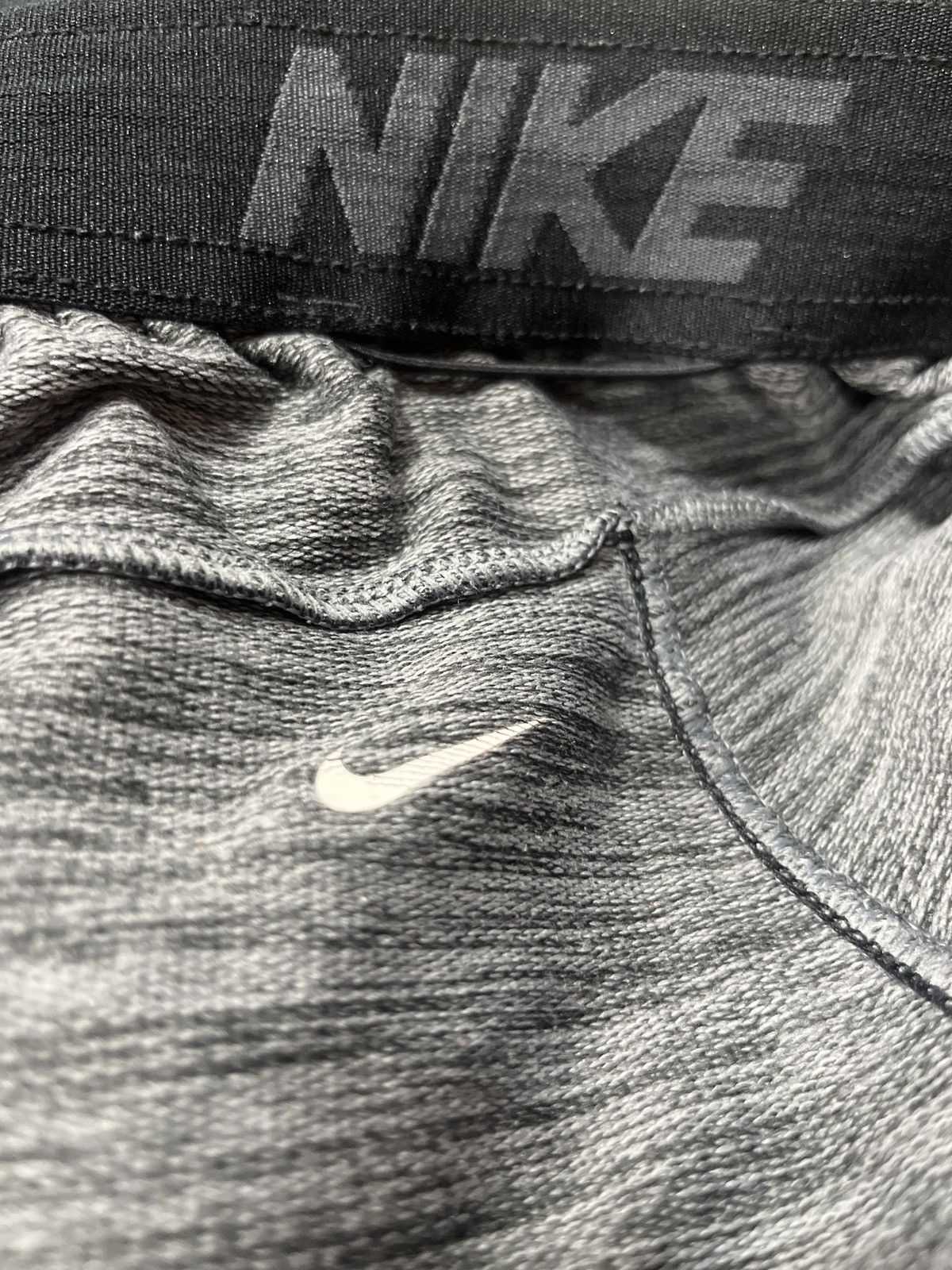 Nike NIKE EYBL THE FAMILY 2017 SHORTS sz XL Rare NBA Size US 36 / EU 52 - 4 Thumbnail