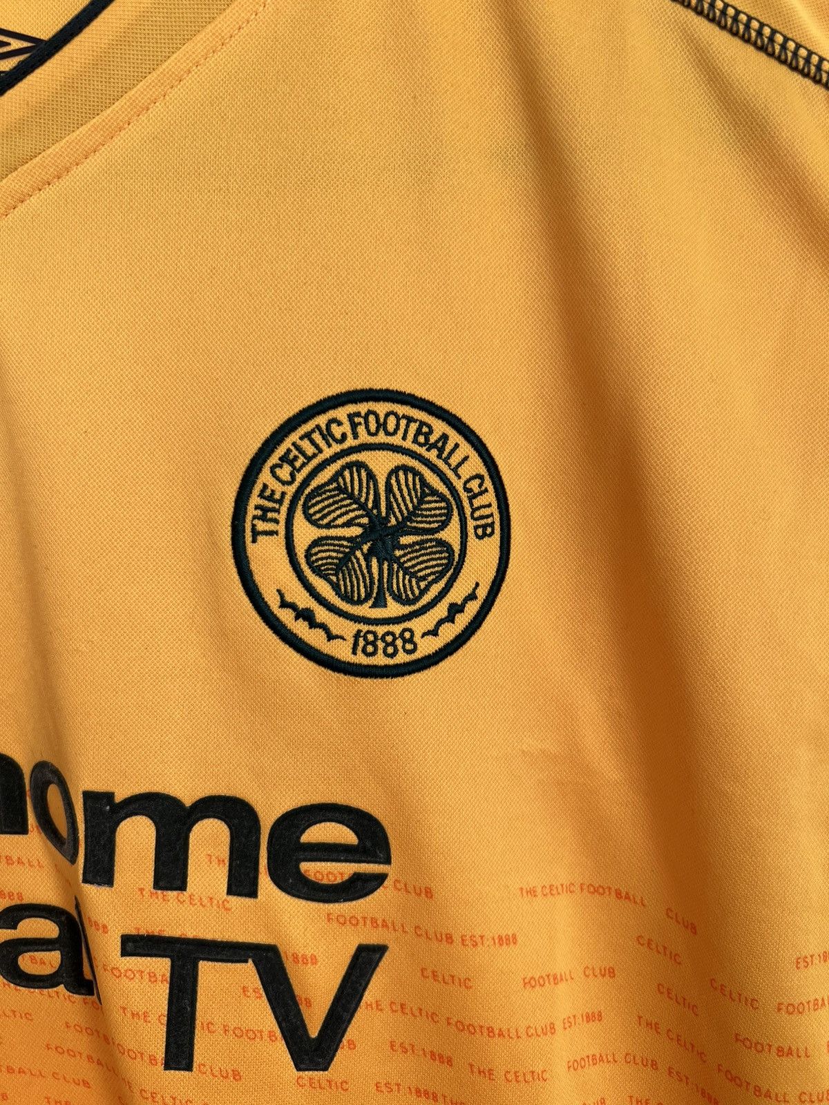 Umbro Umbro The Celtic FC Jersey Size M HTL Home 2000/01 Size US L / EU 52-54 / 3 - 3 Thumbnail