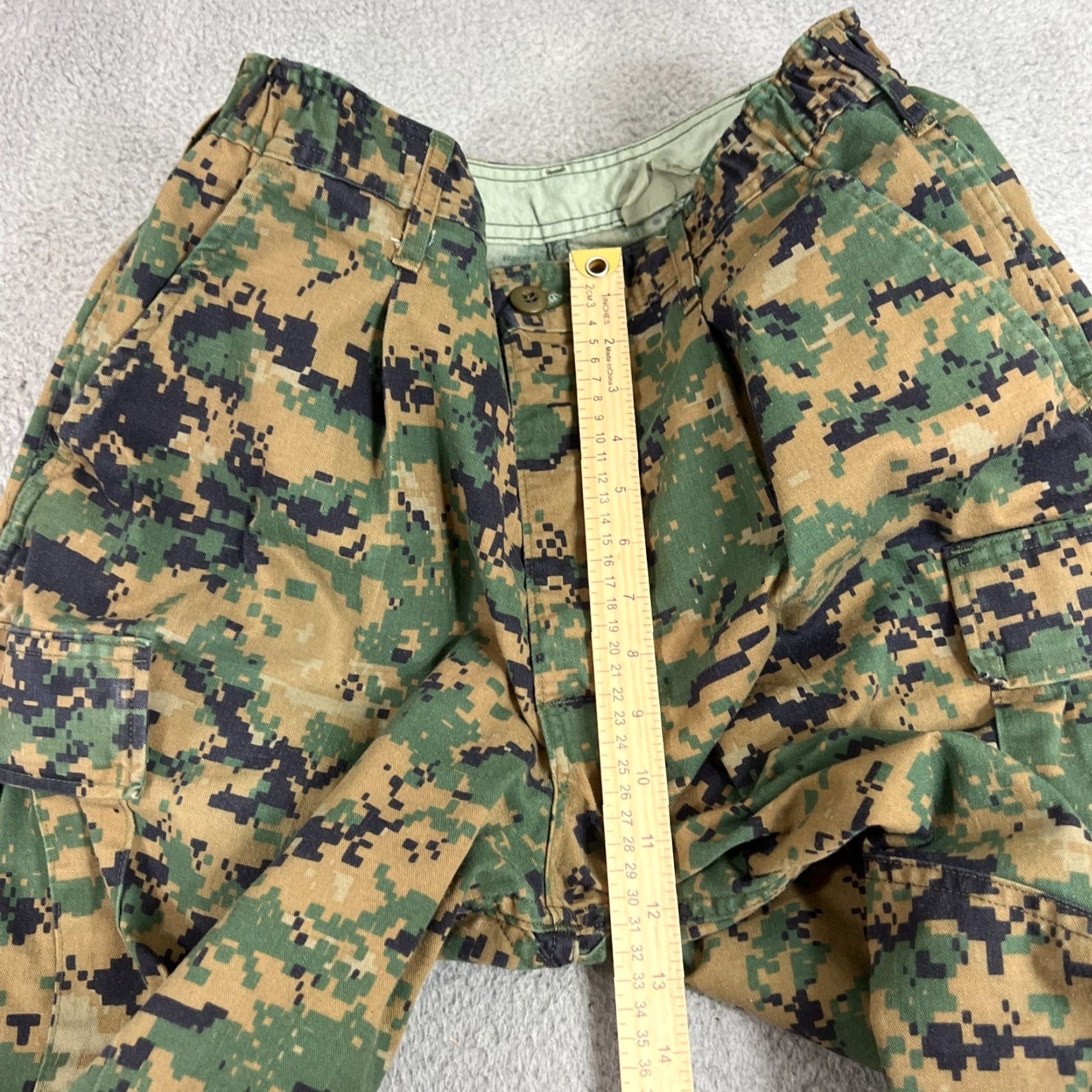 Vintage MCCUU Woodland MARPAT Cargo Pants Mens M Camouflage Workwear Cargo Pockets Straight Leg 32in Inseam Mens Size US 31 - 4 Thumbnail