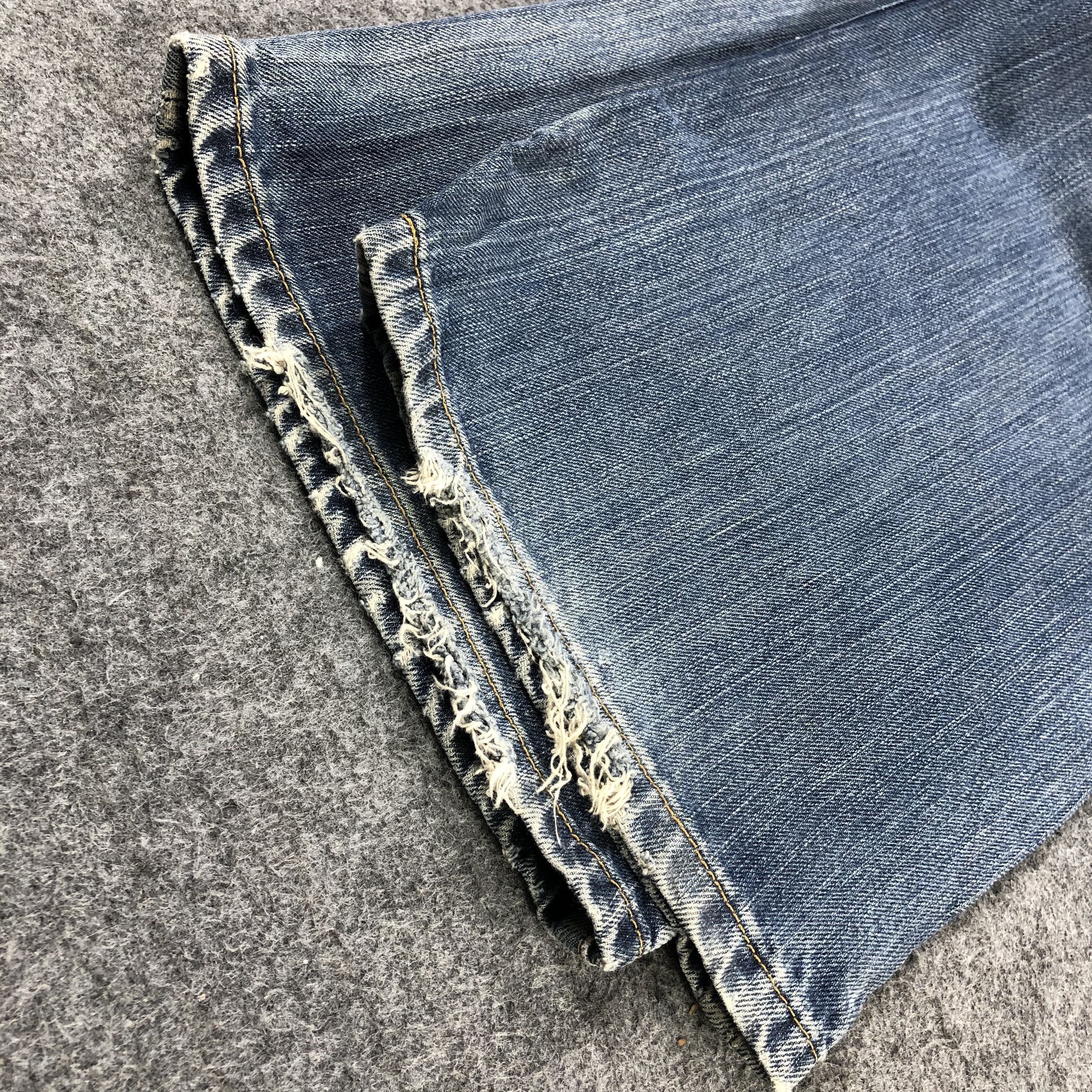 Levi's Vintage Levis Jeans Lot 501-JM699 Size US 43 - 8 Thumbnail