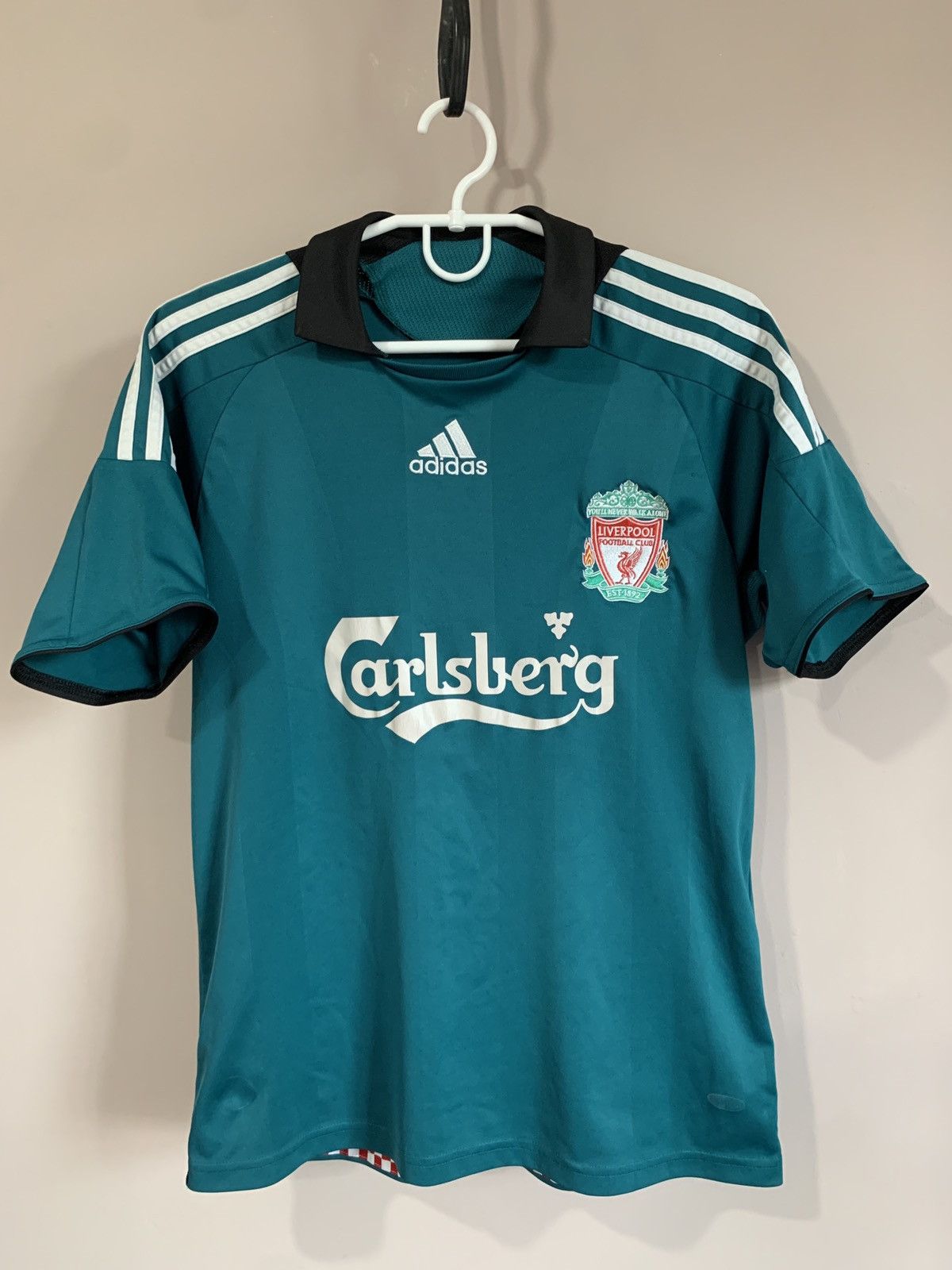 Adidas × Vintage Liverpool Away Football Shirt Adidas Soccer Jersey Size XS Size US XS / EU 42 / 0 - 1 Thumbnail
