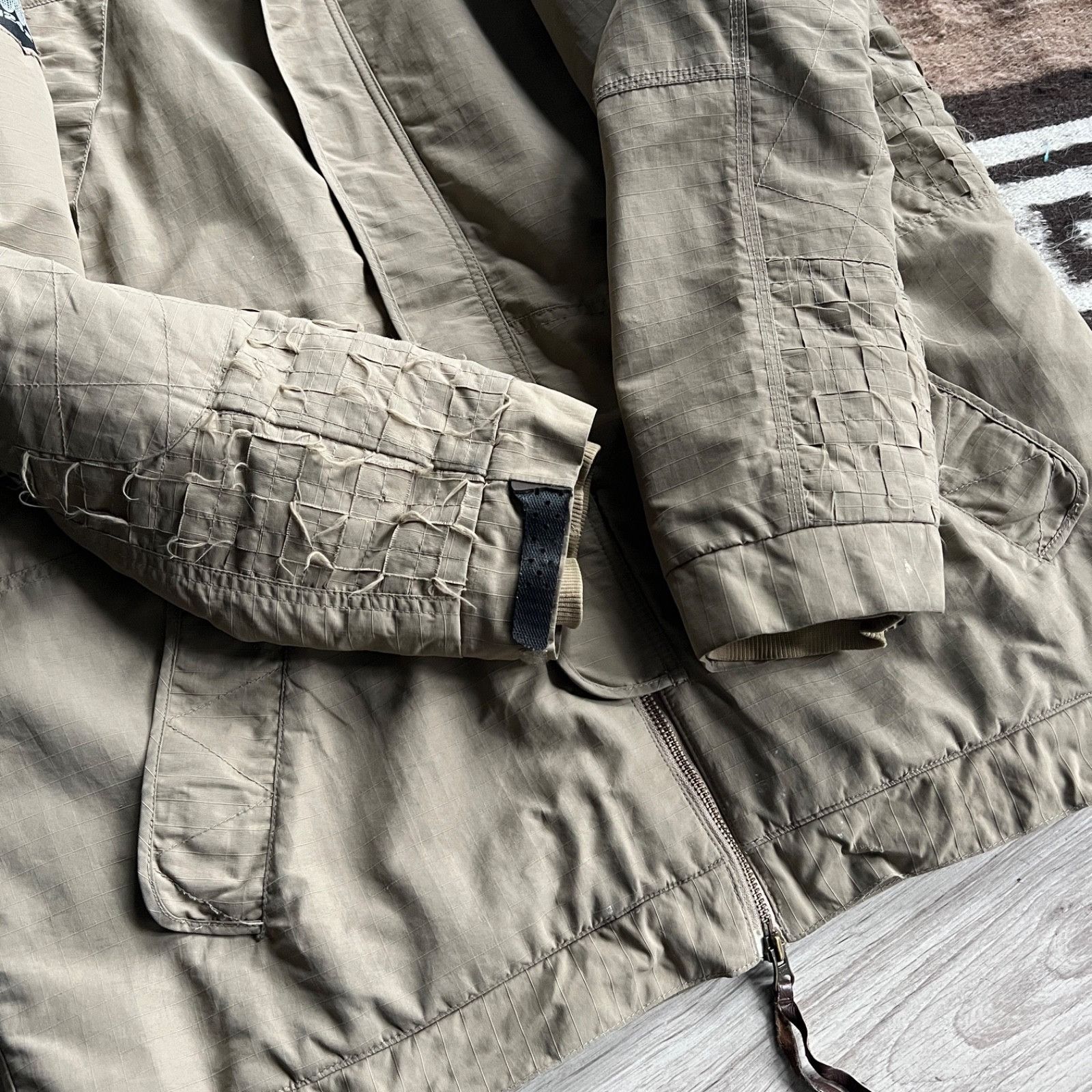 Oakley Oakley Vintage Insulated Jacket Ripstop Tactical 9764AC Size US L / EU 52-54 / 3 - 12 Thumbnail