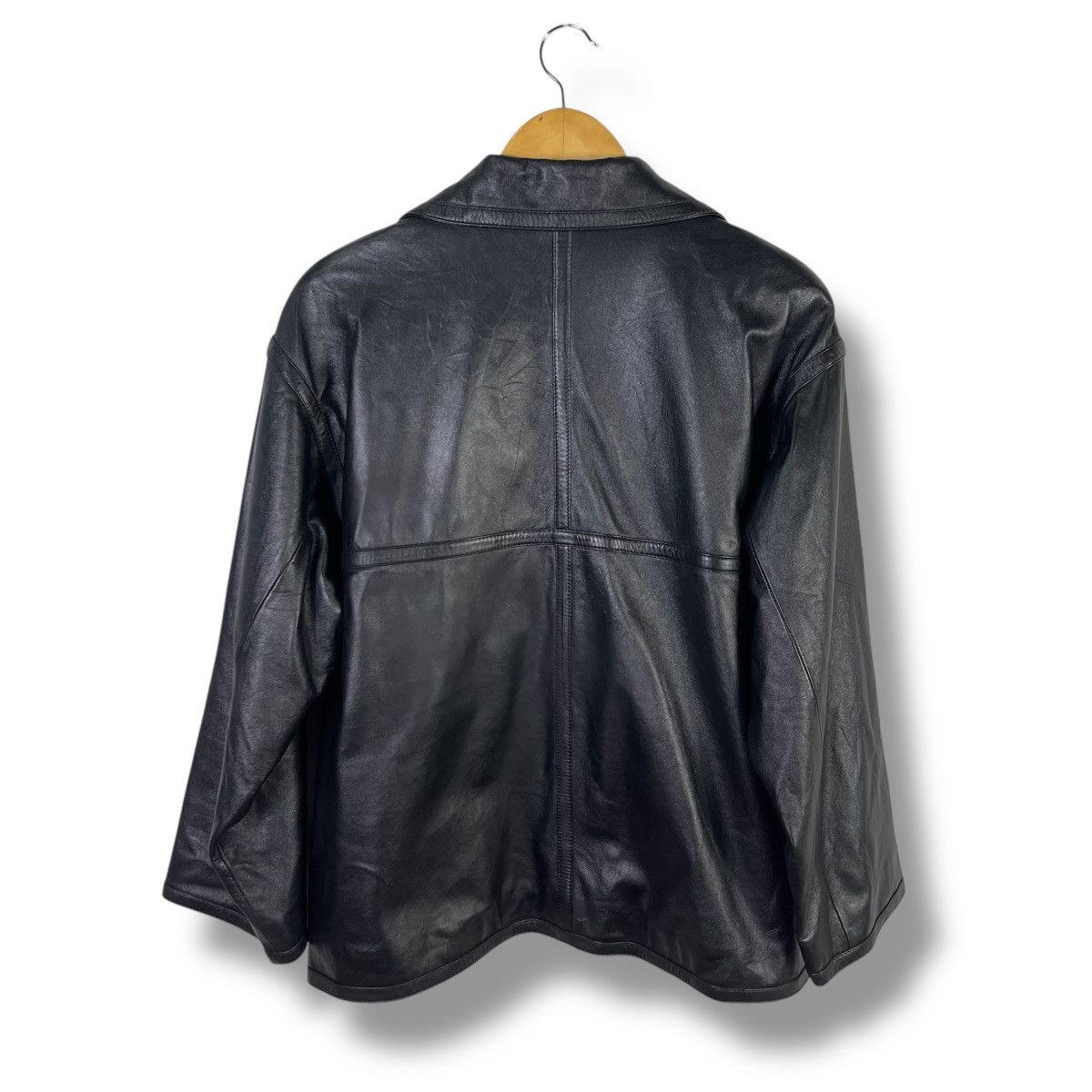 Courreges Vintage Courreges Paris Buckle Double Collar Leather Jacket Size XS / US 0-2 / IT 36-38 - 2 Thumbnail