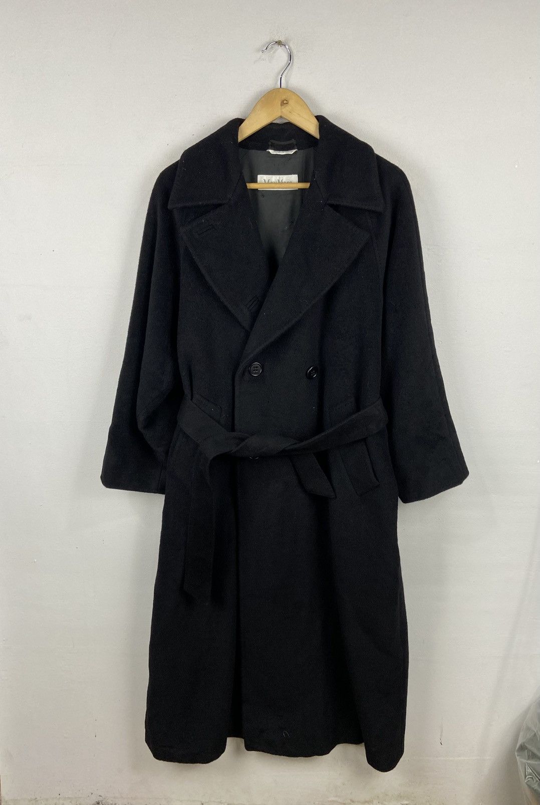 Max Mara Max Mara Style Black Wool Wrap Coat Women’s Long Belted Size M / US 6-8 / IT 42-44 - 5 Thumbnail