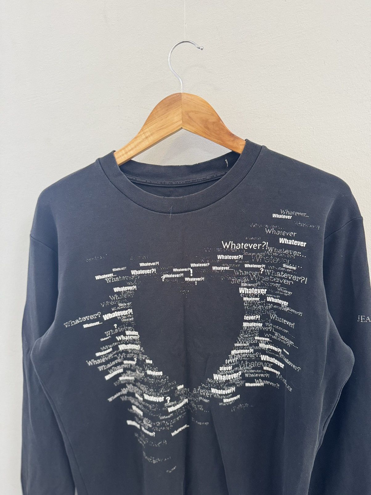 Moschino × Vintage Vintage Moschino Long Sleeve Avant Garde Moschino Crewneck Size US XL / EU 56 / 4 - 3 Thumbnail