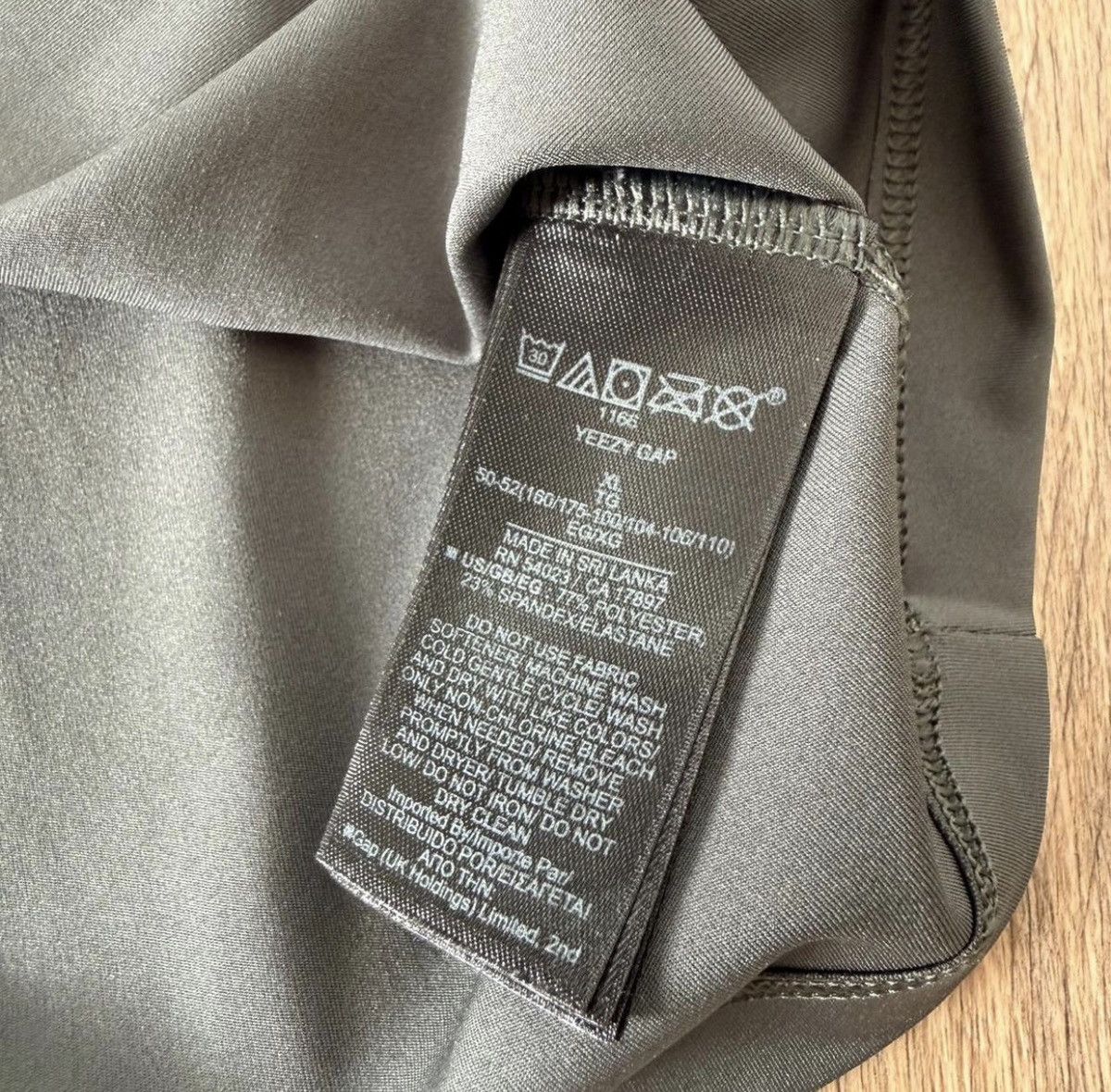 Gap × Yeezy Yeezy X Gap Woman's Sleeveless Second Skin Size US XL / EU 56 / 4 - 4 Thumbnail