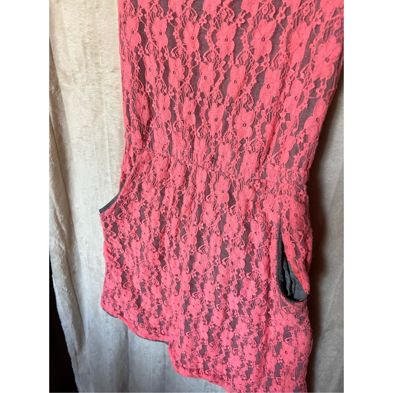 Other Vanity Grey With Pink Lace Dress Woman’s Size Small Size S / US 4 / IT 40 - 3 Thumbnail