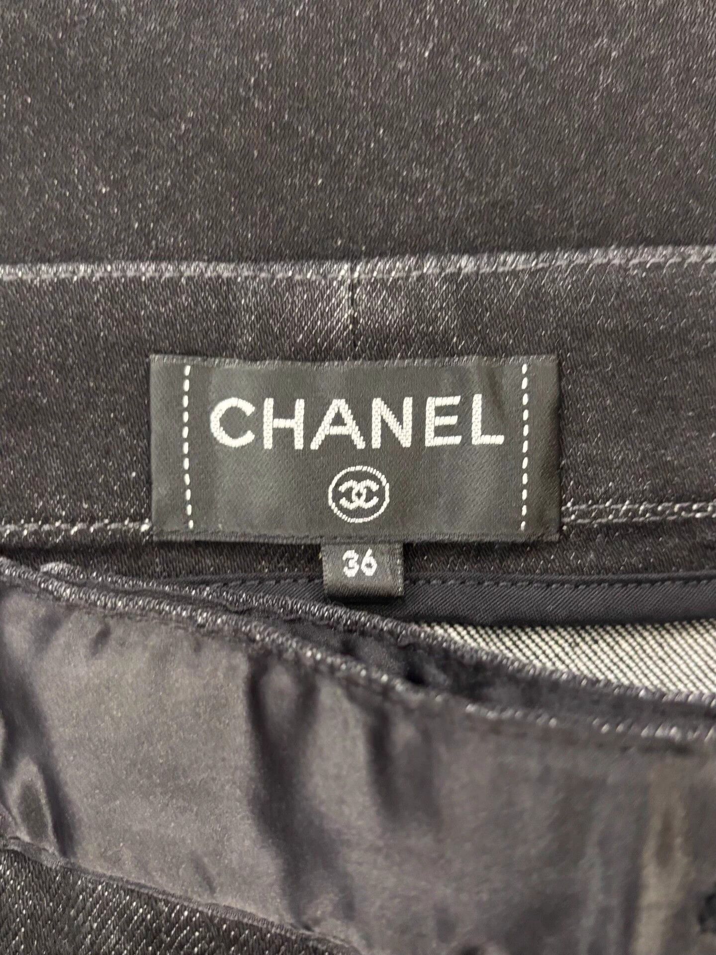 Chanel Chanel Silver CC Button Logo Black Women's Jeans Size 26" / US 2 / IT 38 - 4 Thumbnail