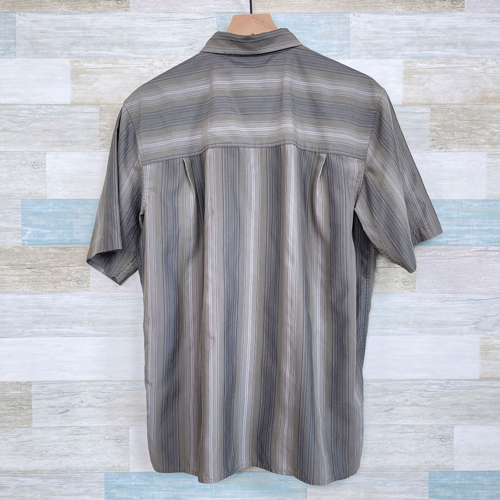 Rei REI Short Sleeve Hiking Shirt Brown Striped Quick Dry Mens M Size US M / EU 48-50 / 2 - 4 Thumbnail