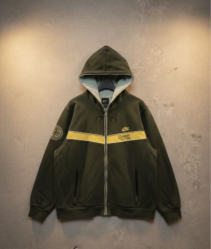 Nike Vintage Nike Oregon Zip Hoodie 90s y2k Size US L / EU 52-54 / 3 - 1 Thumbnail
