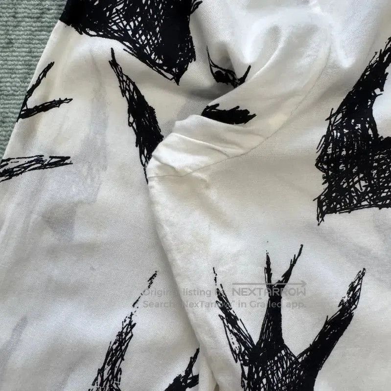 Alexander McQueen Alexander McQueen Men's Long Sleeve Print Shirt . Size US M / EU 48-50 / 2 - 8 Thumbnail