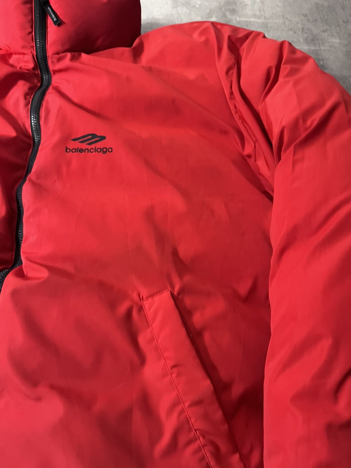 Balenciaga Balenciaga S/S 24 reversible bomber puffer jacket Size US L / EU 52-54 / 3 - 15 Thumbnail