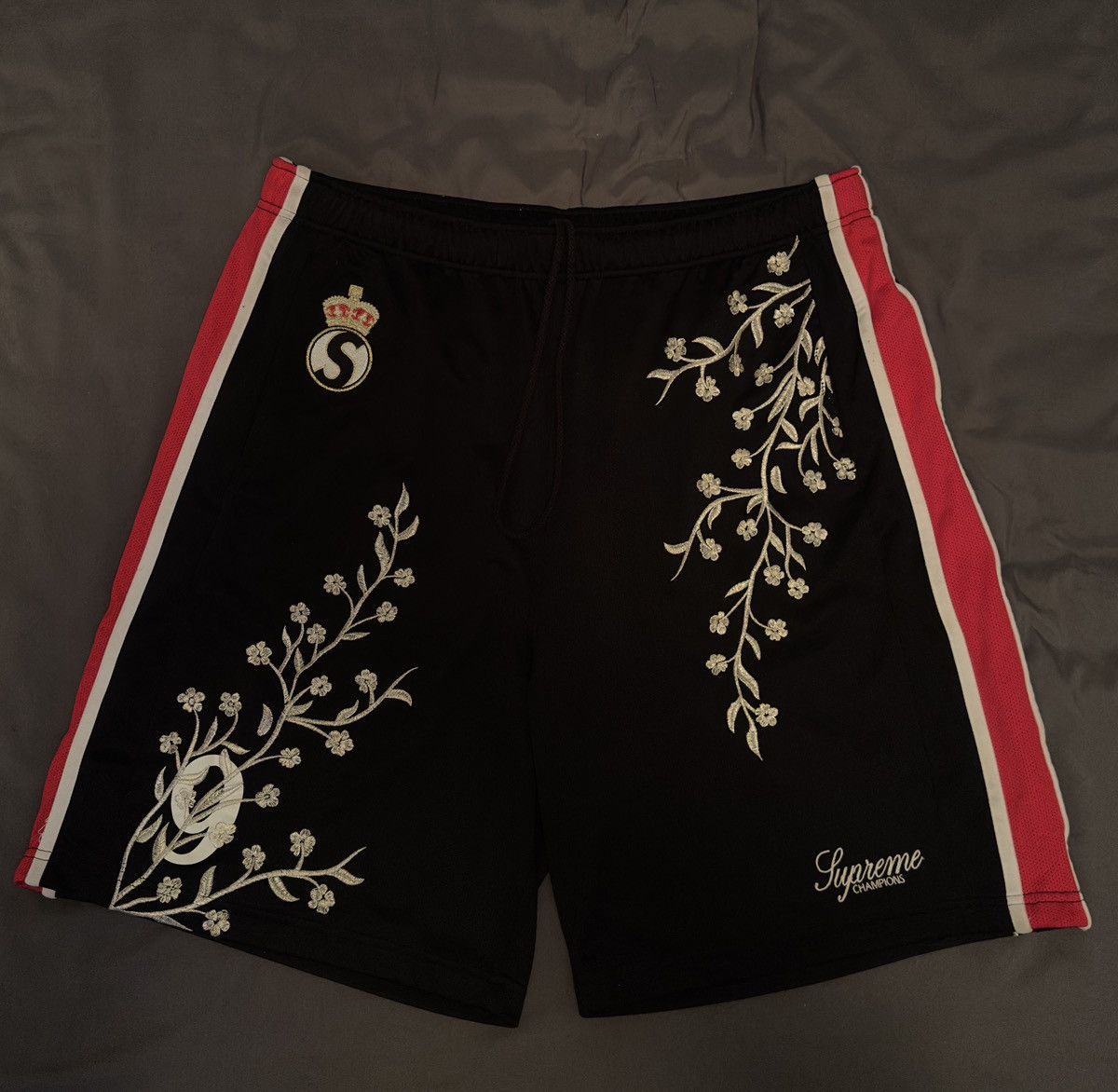 Supreme Supreme Arabic Logo Soccer Short | Grailed