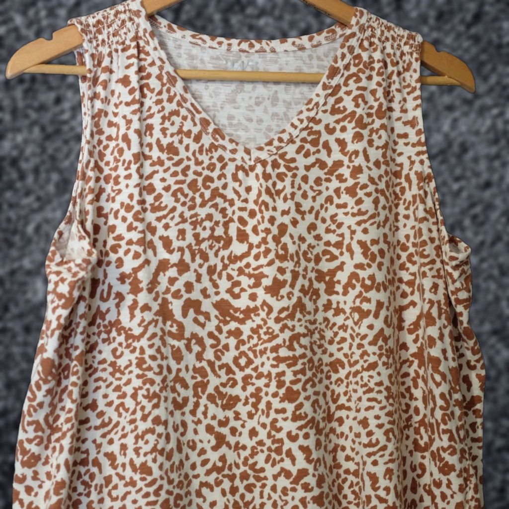 Vintage Maurices Tank Top Womens L Cheetah Print Stretch Lightweight V-Neck Pullover Casual Best Quality Shirt Size L / US 10 / IT 46 - 1 Thumbnail