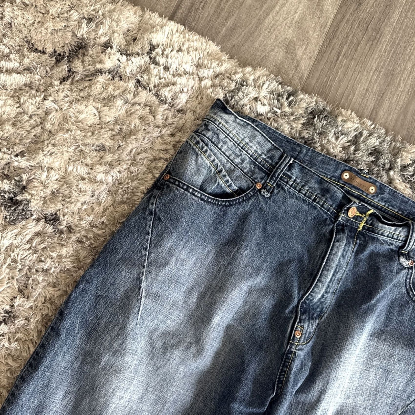 Denime VINTAGE 212NYC Jorts Jean Shorts Men’s Size 38 Blue Denim Embroidered Y2K 00’s Size US 38 / EU 54 - 7 Thumbnail
