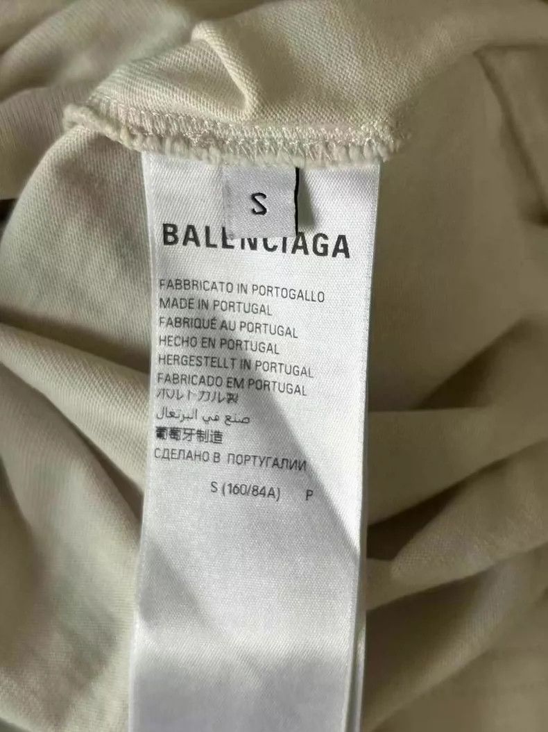 Balenciaga Balenciaga Blurred Coca-Cola Short Sleeve White Size S Size US S / EU 44-46 / 1 - 4 Thumbnail