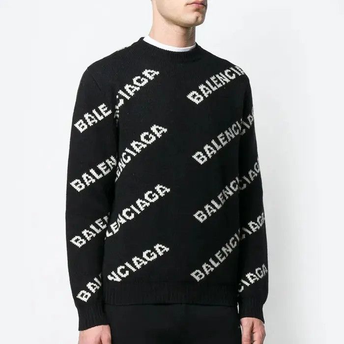 Balenciaga o1w1db10226 Allover Logo Sweater In Black/White Size US XS / EU 42 / 0 - 4 Thumbnail