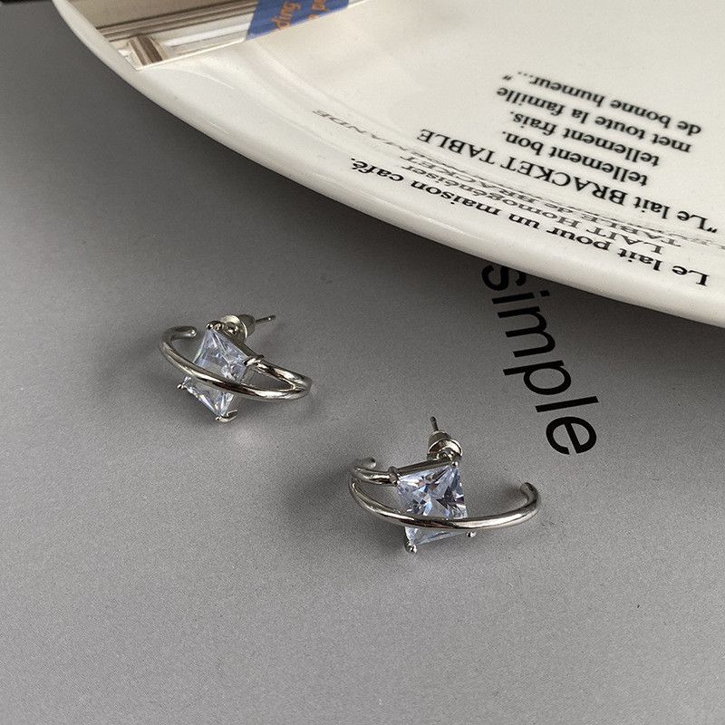 Jewelry Matchless Earrings One Pairs Chrome Jewelry Size ONE SIZE - 1 Thumbnail