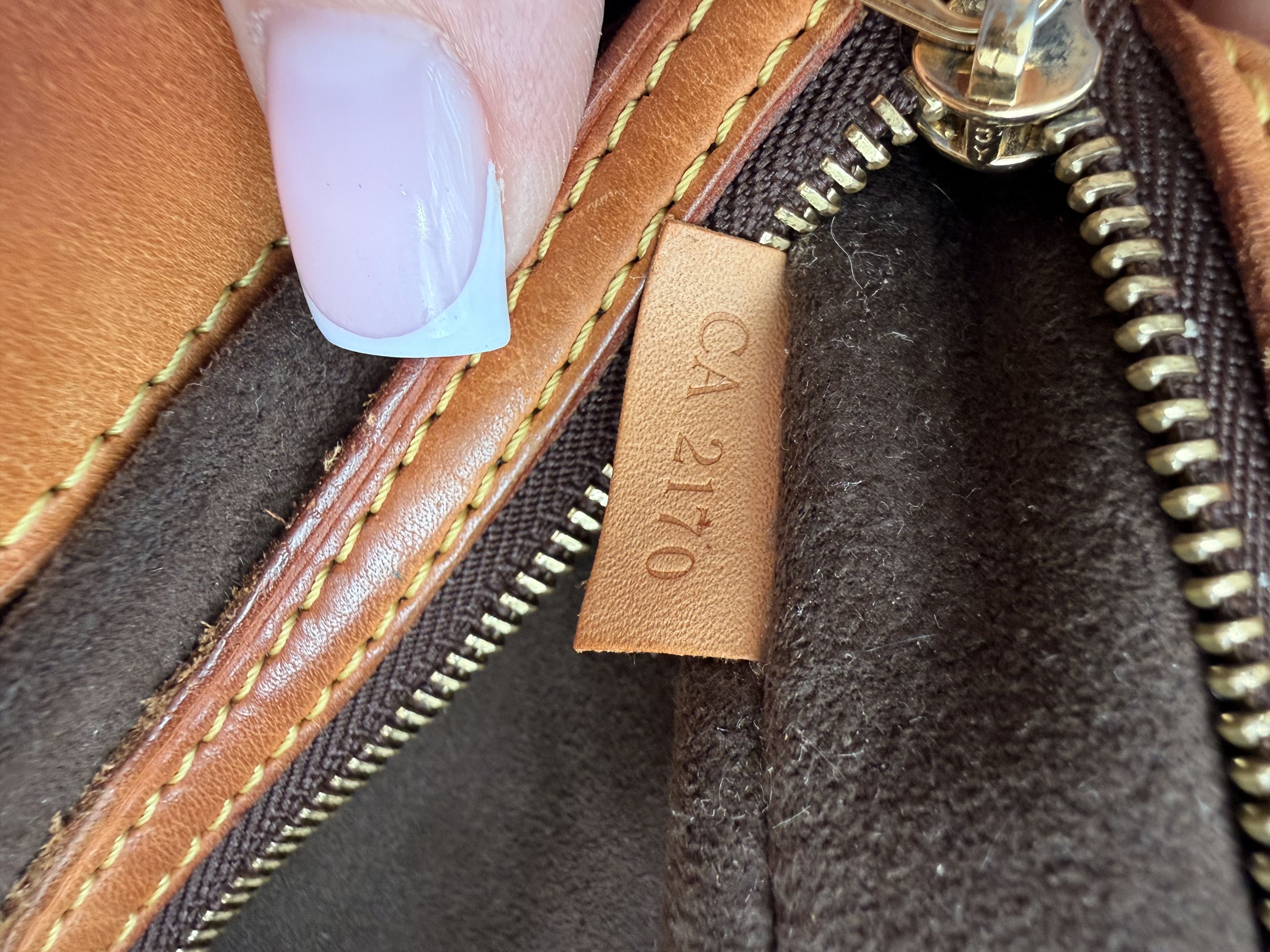 Louis Vuitton Louis Vuitton Wilshire Handbag Monogram Canvas Vintage Size ONE SIZE - 2 Thumbnail