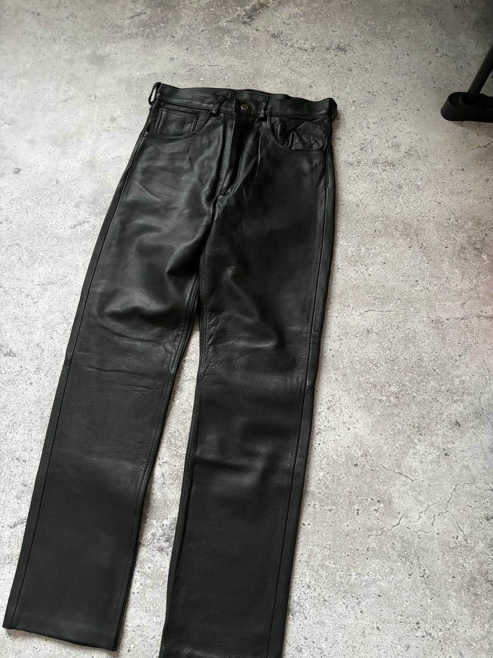 Chevignon × Genuine Leather × Vintage Very Rare Chegvinon Leather Pants Size US 28 / EU 44 - 2 Thumbnail