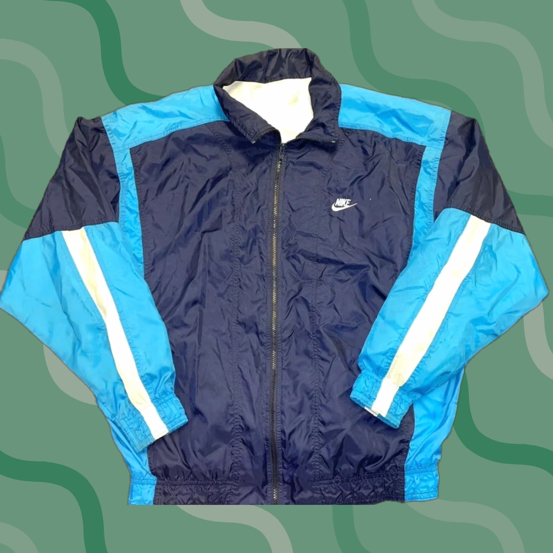 Nike VINTAGE Nike SPORTSWEAR Windbreaker Jacket Blue 90s Large Unisex Adults N/A Size US L / EU 52-54 / 3 - 1 Thumbnail