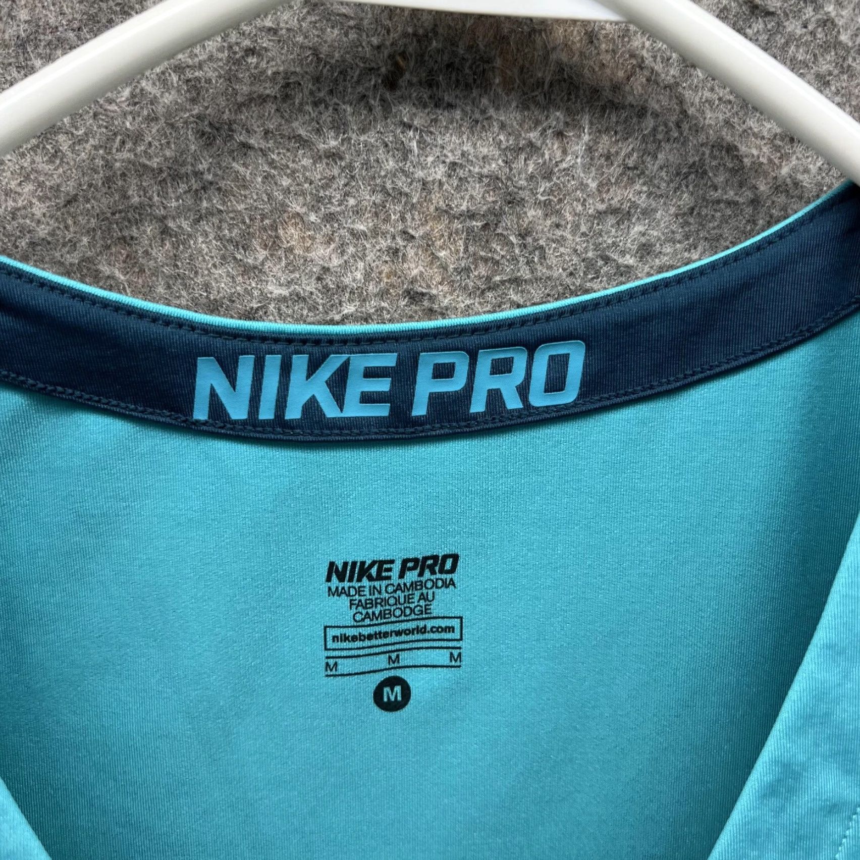 Nike Nike Pro Shirt Women Medium Blue Athletic Training Polyester T-Shirt Casual Womens Size M / US 6-8 / IT 42-44 - 5 Thumbnail