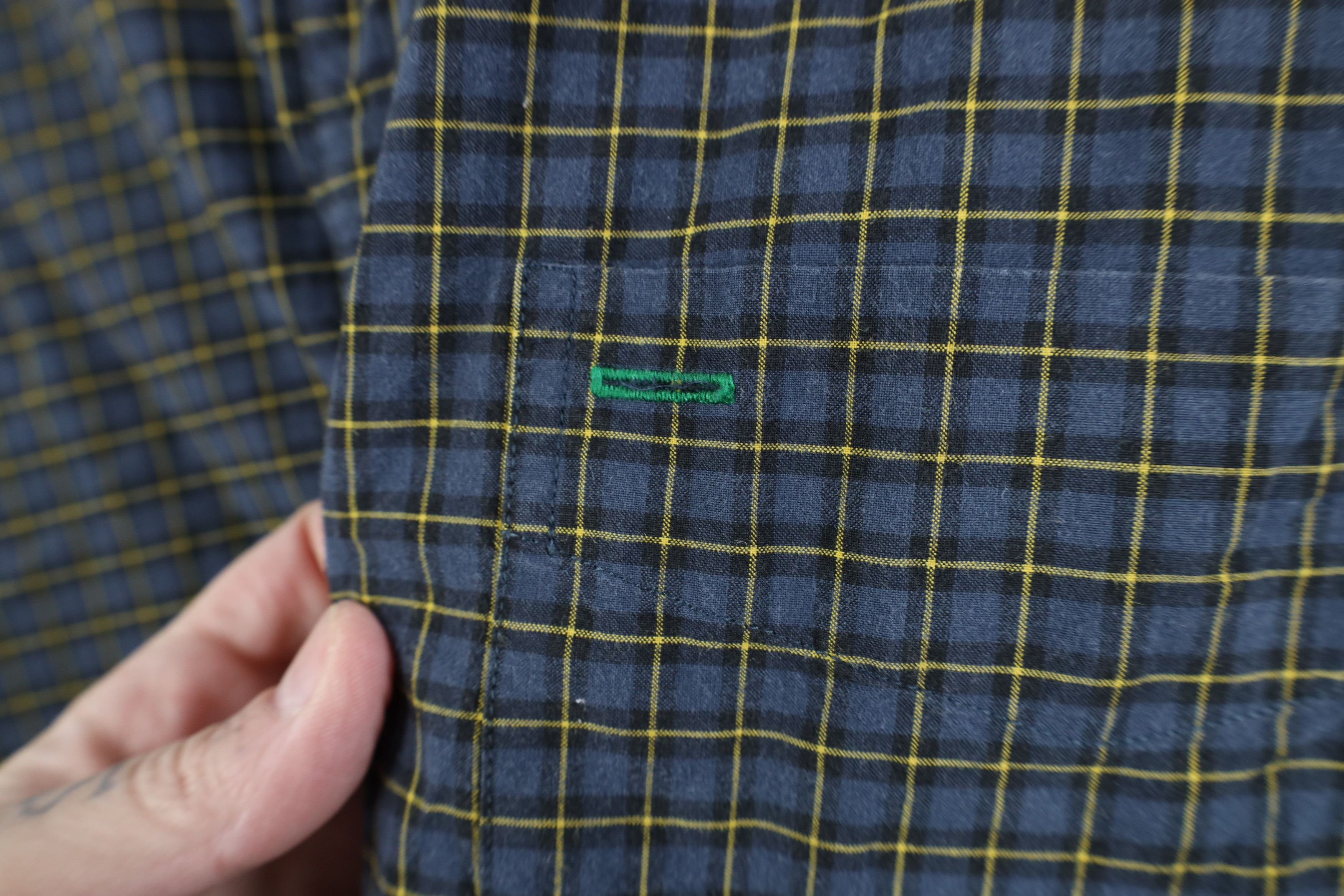 Tommy Hilfiger Vintage 90s Tommy Hilfiger Collared Button Down Shirt Plaid Size US S / EU 44-46 / 1 - 5 Thumbnail