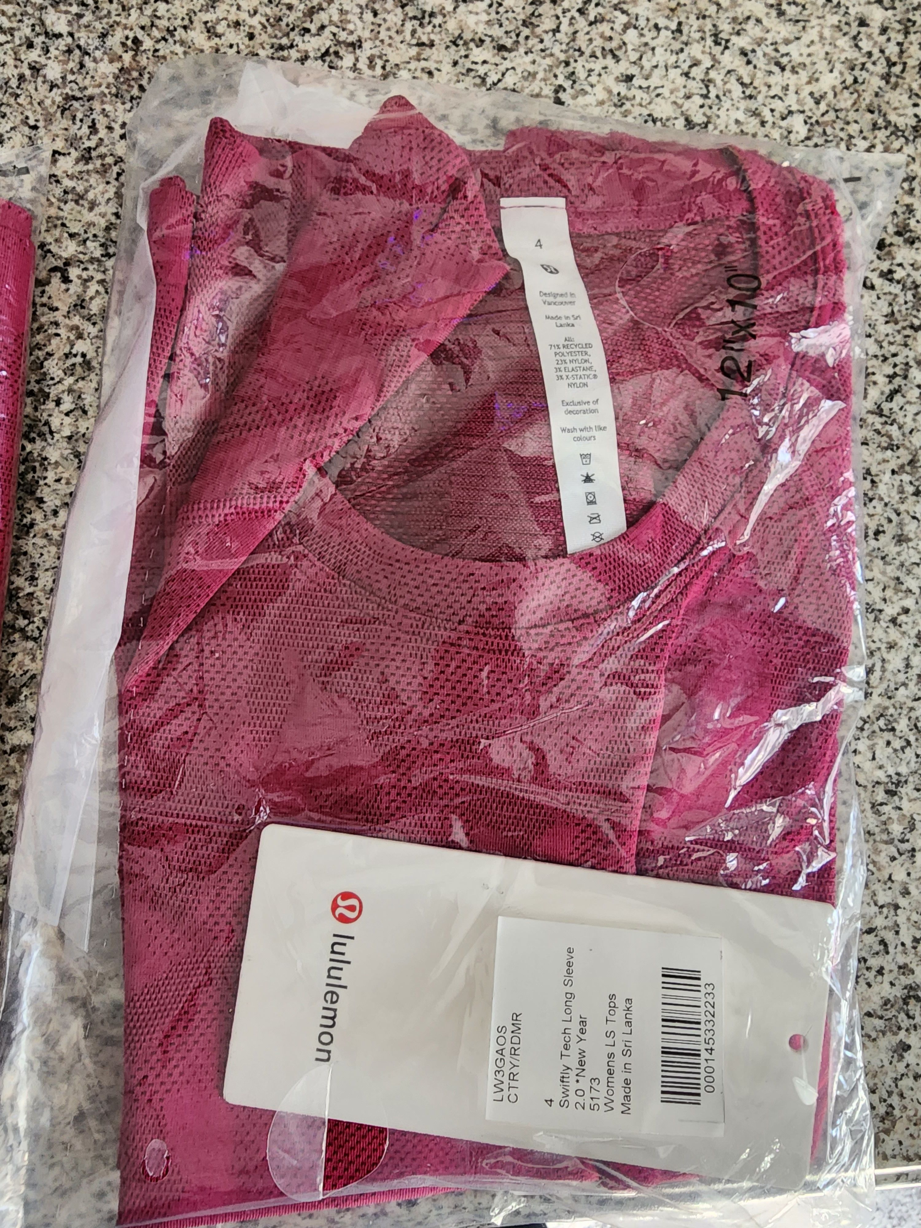 Lululemon Lululemon New Year Swiftly Long Sleeve Shirt 2.0 Rabbit 4 Size S / US 4 / IT 40 - 1 Thumbnail