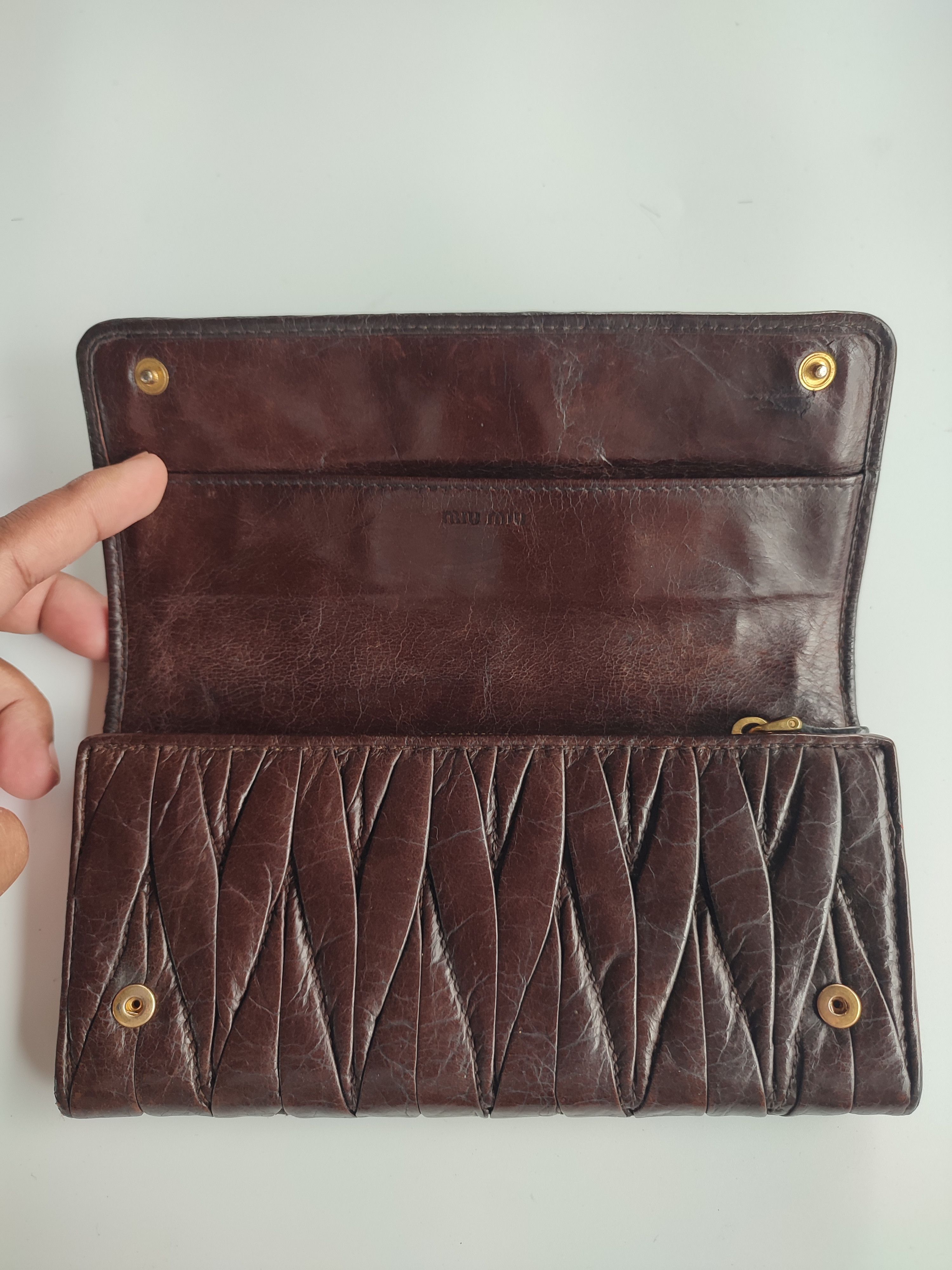 Miu Miu AUTHENTIC MIU MIU Matelassé Nappa Leather Wallet Size ONE SIZE - 4 Thumbnail