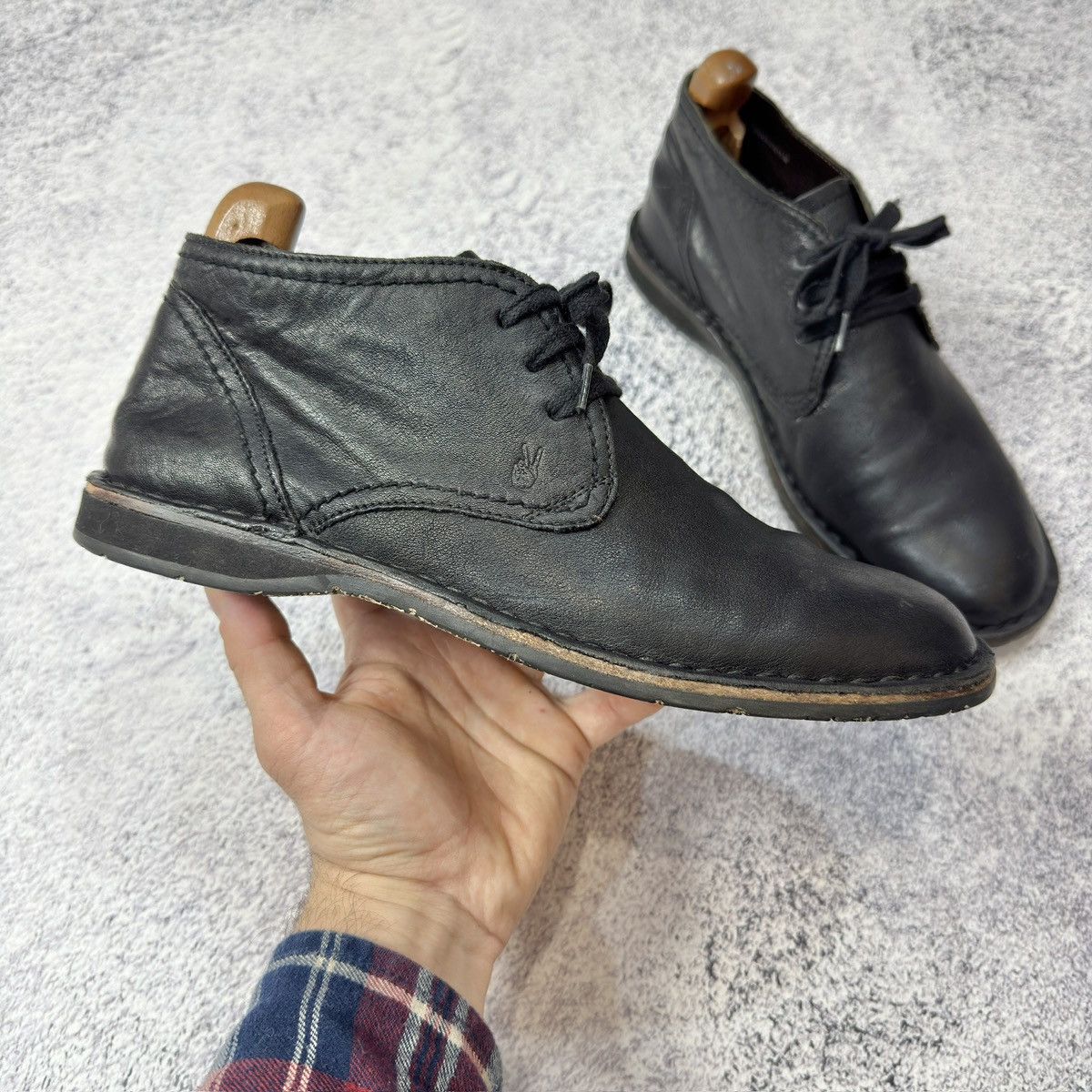 Designer × John Varvatos Chukka Boots by John Varvatos US8.5 UK7.5 EU41.5 Size US 8.5 / EU 41-42 - 4 Thumbnail