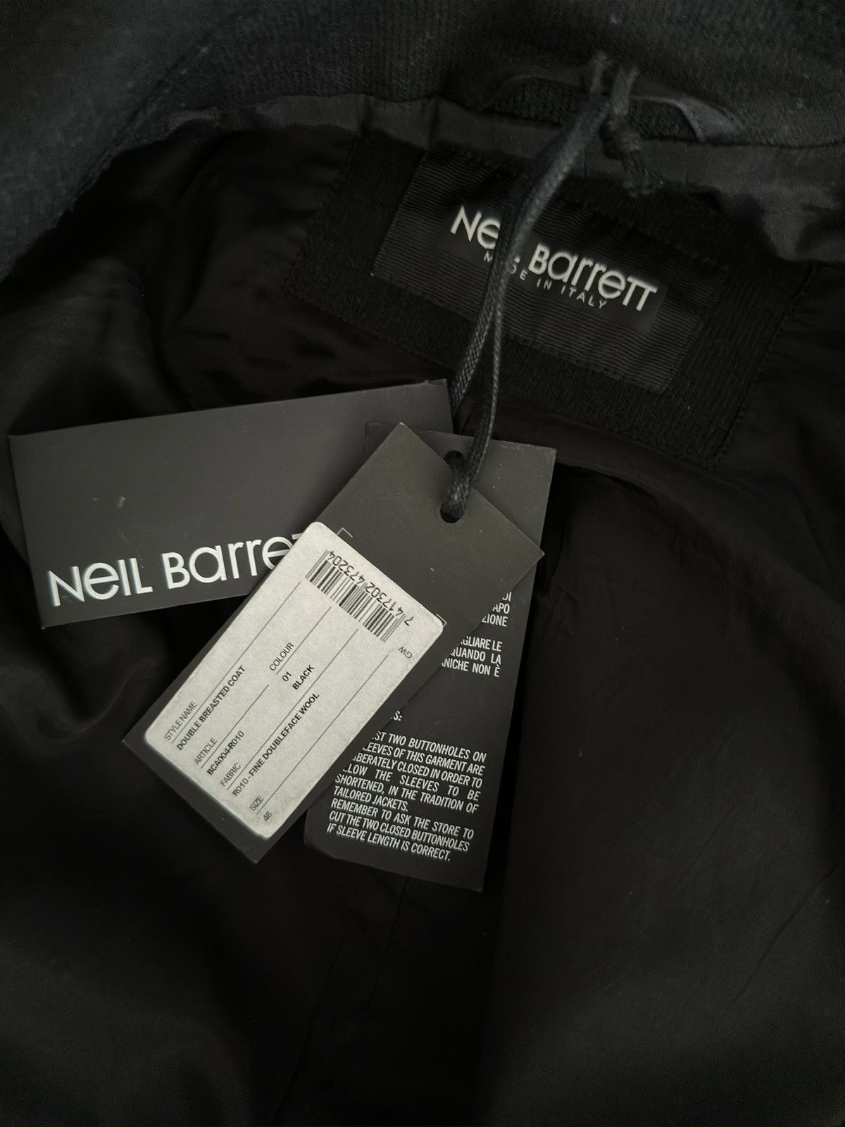 Neil Barrett Minimalist Double-Breasted Coat Black Medium Size US M / EU 48-50 / 2 - 11 Thumbnail