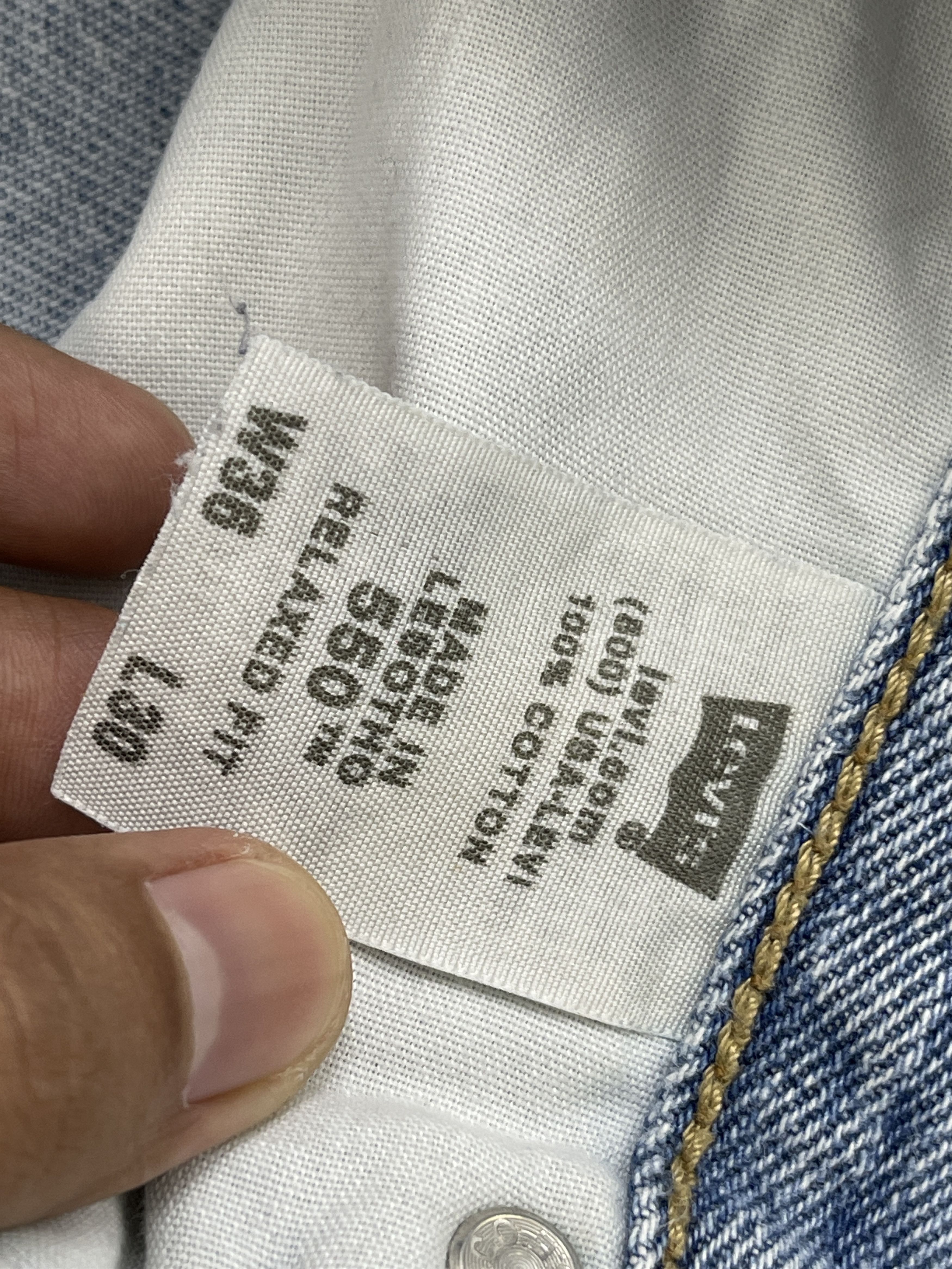 Levi's Vintage Dirty Levis 505 Light Washed Jeans DP2572 Size US 35 - 7 Thumbnail