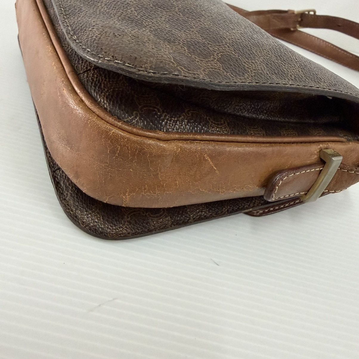 Celine Celine Macadam Box Vintage Sling Bag Size ONE SIZE - 9 Thumbnail