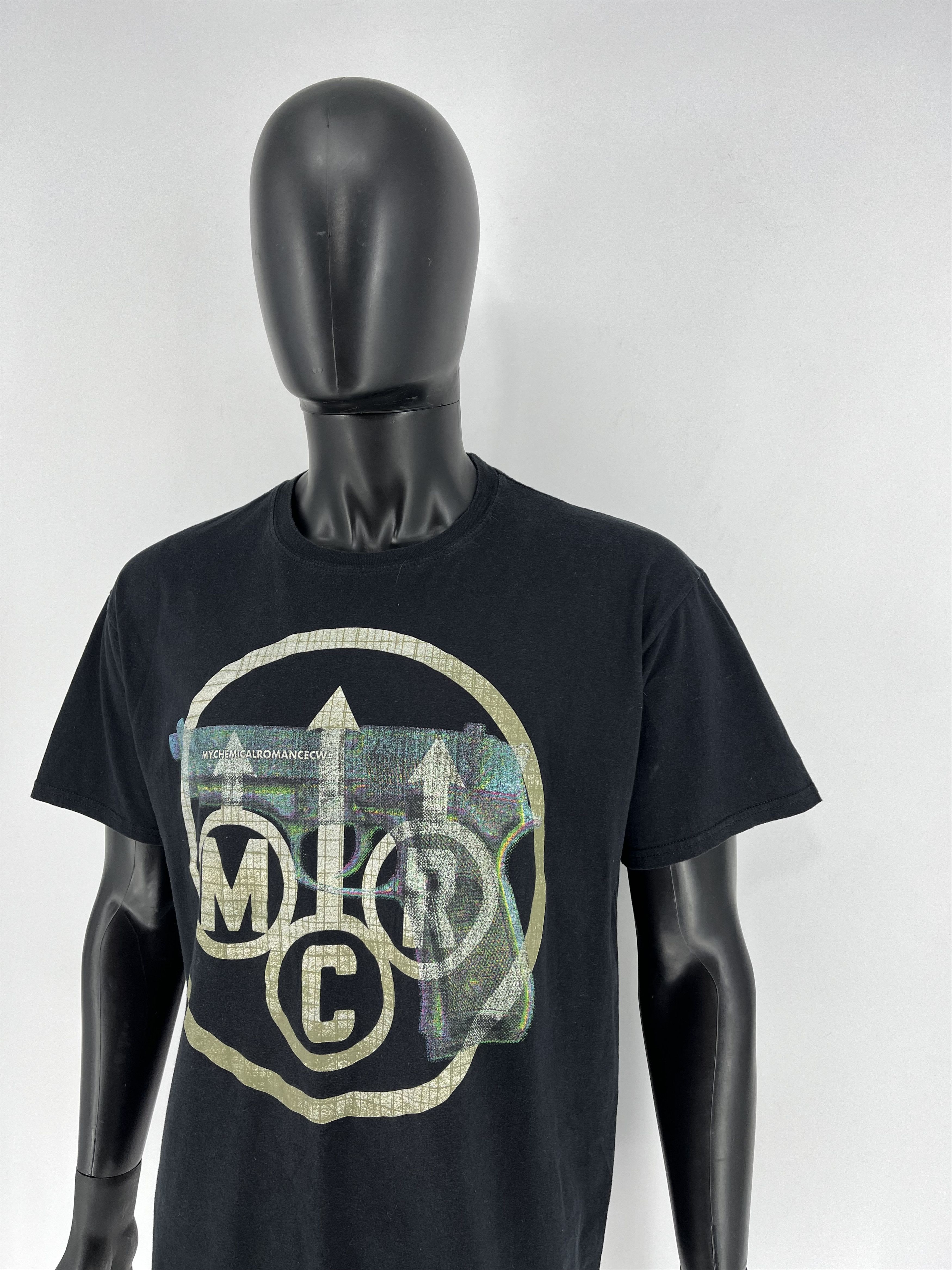 Band Tees × Vintage Vintage Y2K MY CHEMICAL ROMANCE Band T-shirt Streetwear 90s Size US XL / EU 56 / 4 - 4 Thumbnail